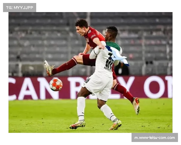 门兴上半场被拜仁压制 控球仅19%射门未能产生